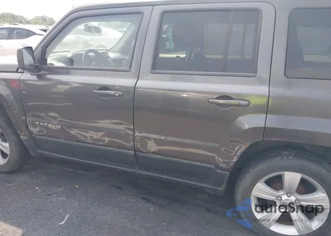 2014 Jeep Patriot Latitude z USA, uszkodzony, nr VIN 1C4NJPFA9ED763968